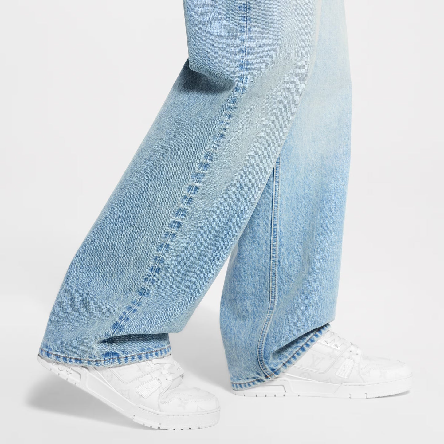 Louis Vuitton LV Trainer Sneaker — White